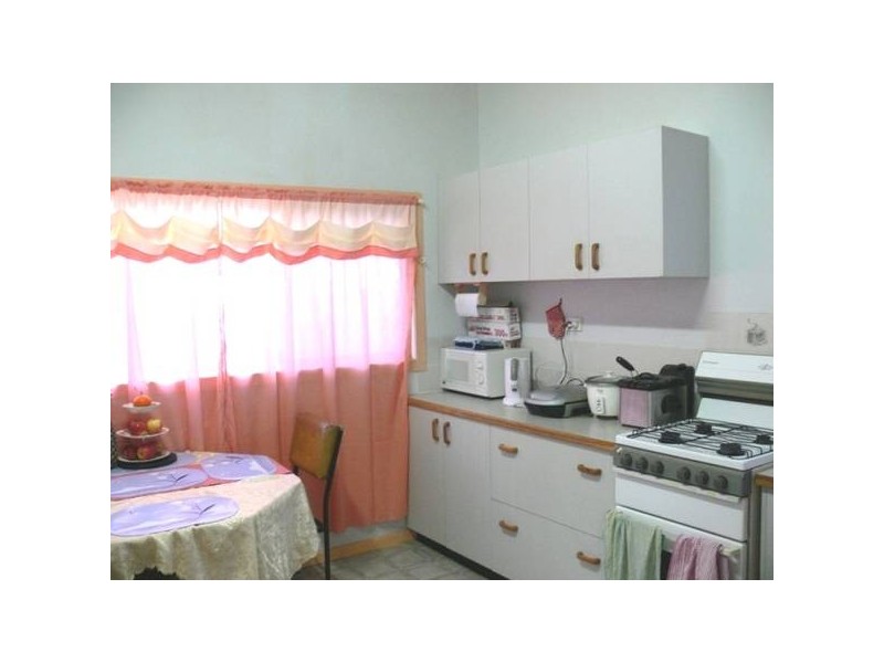 9 Challinor Street, Sadliers Crossing QLD 4305