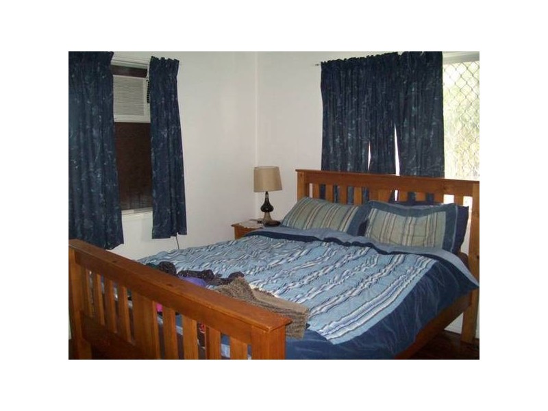 Walloon QLD 4306