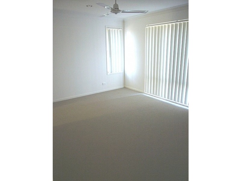 43 Brittany Crescent, Raceview QLD 4305