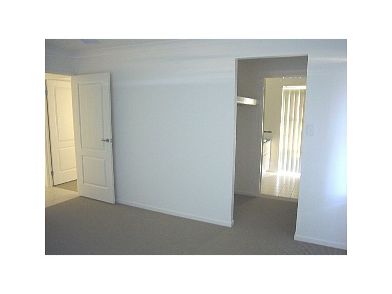 43 Brittany Crescent, Raceview QLD 4305