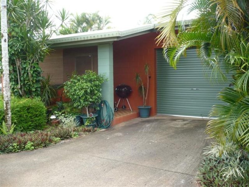 8 GRECH CLOSE, Wangan QLD 4871