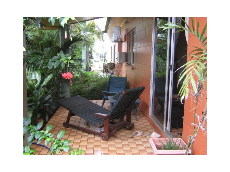 8 GRECH CLOSE, Wangan QLD 4871