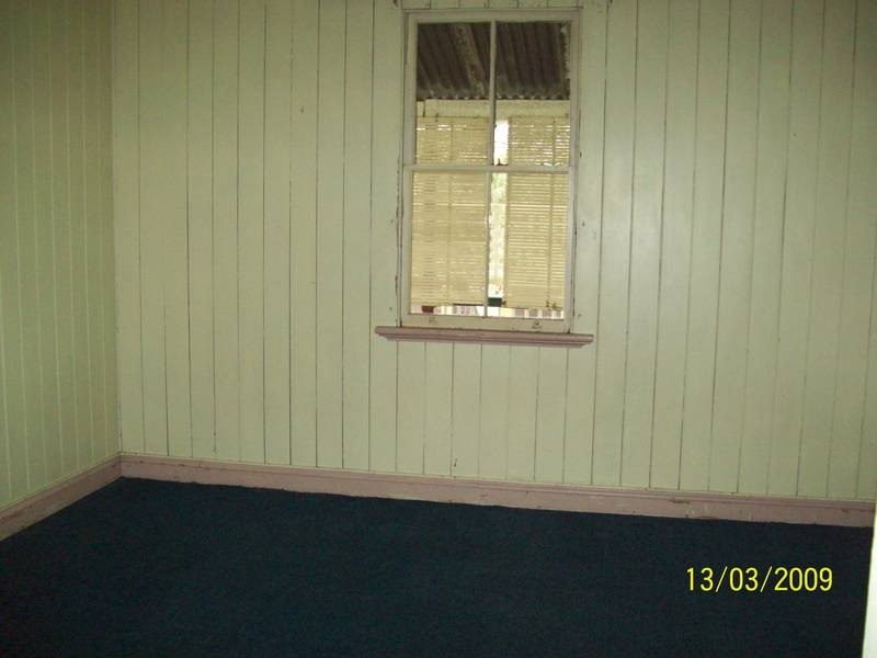 39 Pine Street, North Ipswich QLD 4305