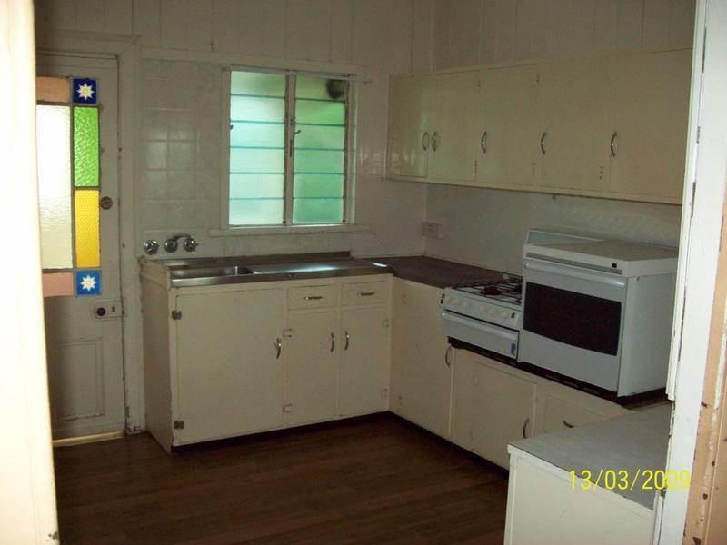 39 Pine Street, North Ipswich QLD 4305