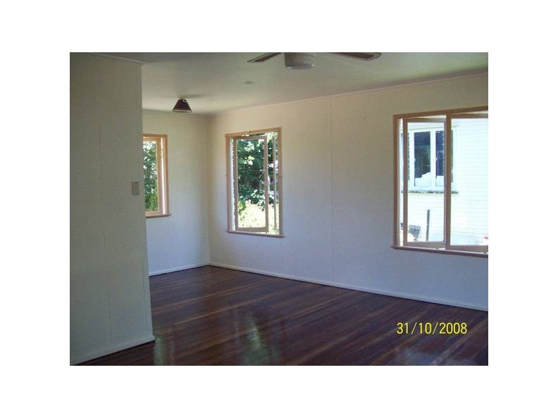 41 Earl Street, Dinmore QLD 4303