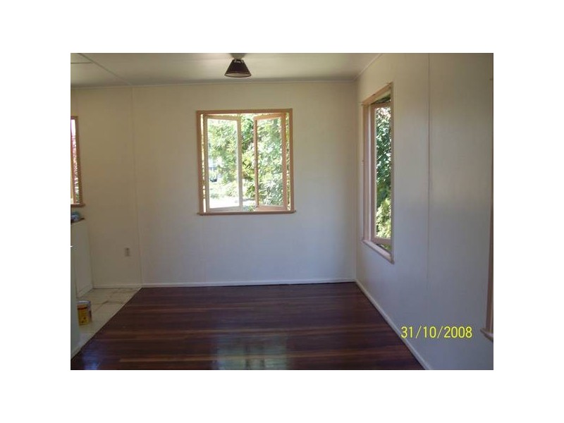 41 Earl Street, Dinmore QLD 4303