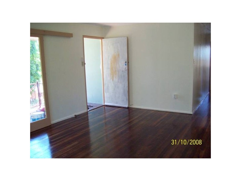 41 Earl Street, Dinmore QLD 4303