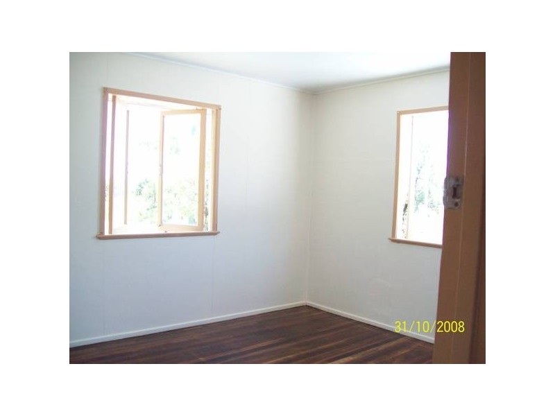 41 Earl Street, Dinmore QLD 4303