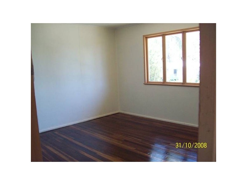 41 Earl Street, Dinmore QLD 4303