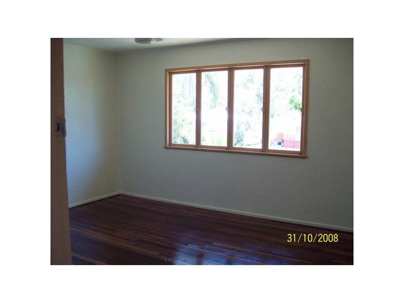 41 Earl Street, Dinmore QLD 4303