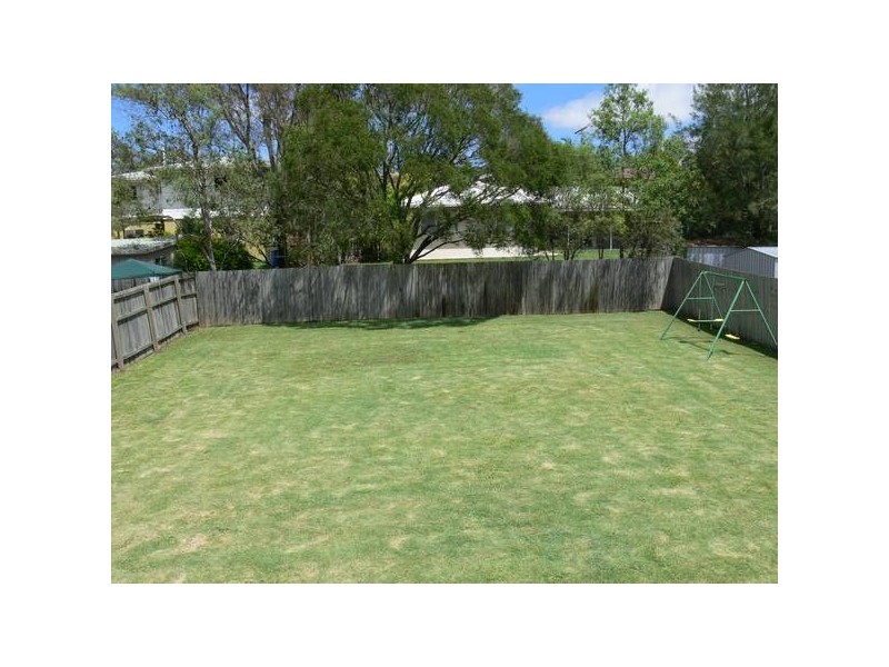 Silkstone QLD 4304