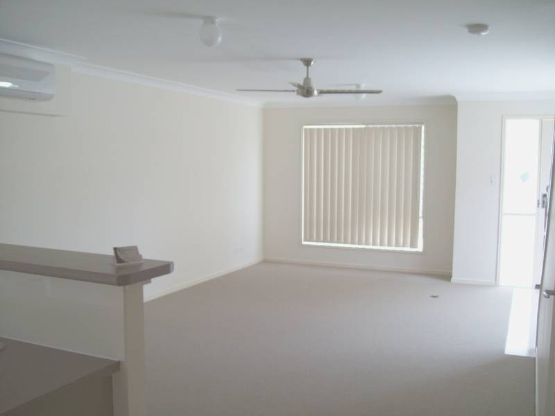 14/21b HUNTER STREET, Brassall QLD 4305