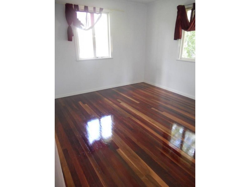 74 Francis Street, North Ipswich QLD 4305