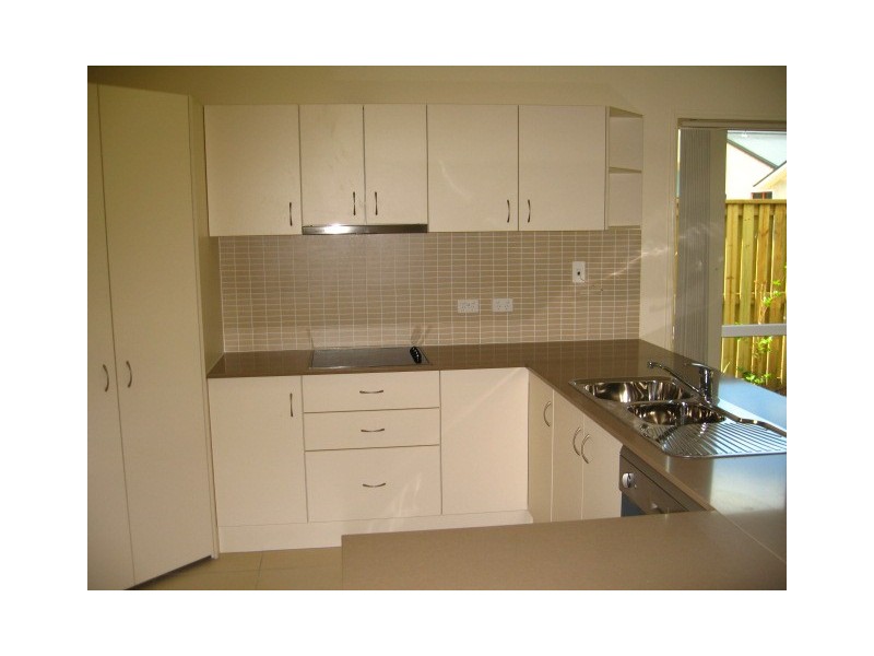 0 sunshine, Blacks Beach QLD 4740