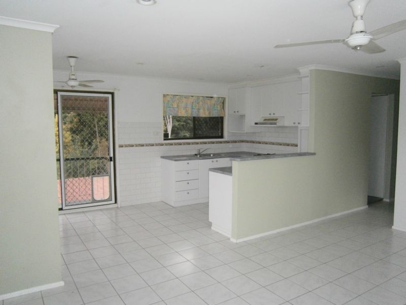 9 Maitland Street, Churchill QLD 4305