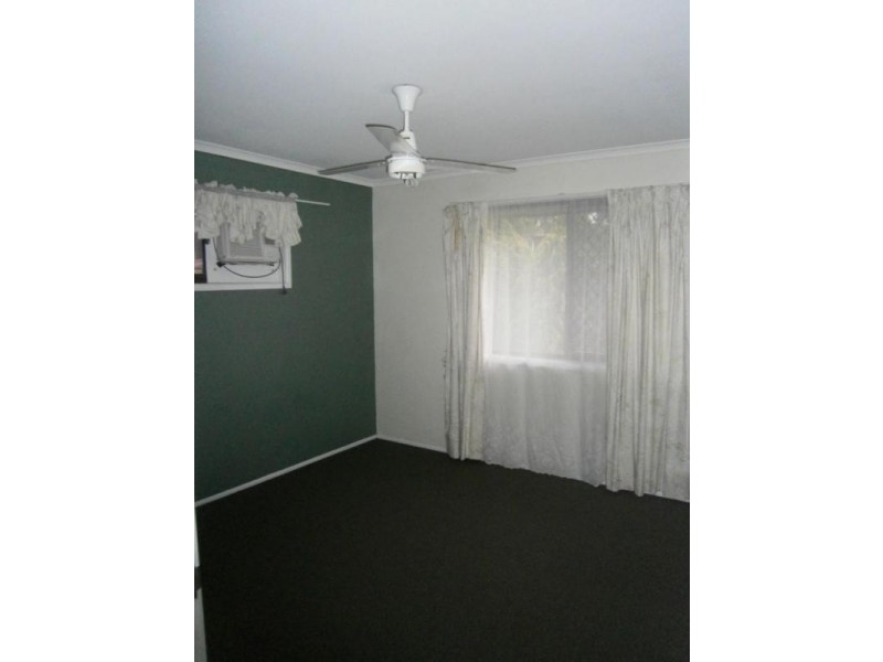 9 Maitland Street, Churchill QLD 4305