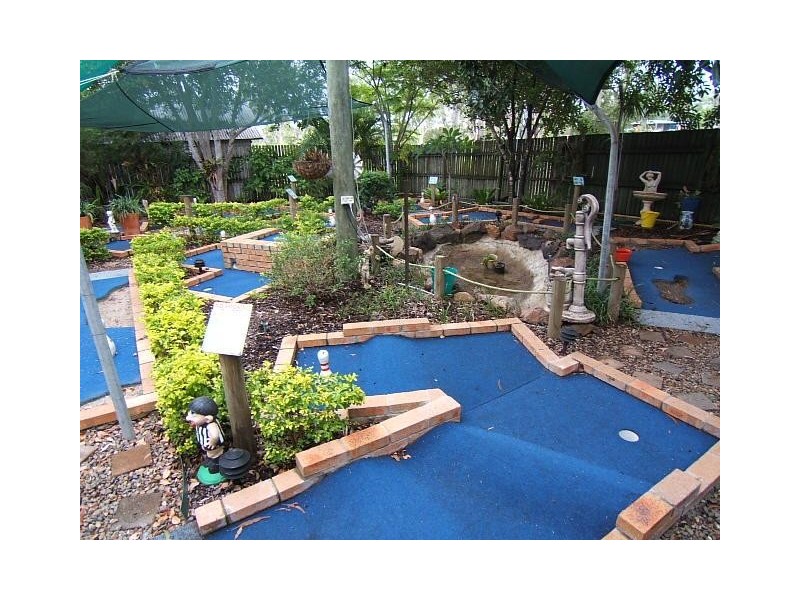 9 Maitland Street, Churchill QLD 4305