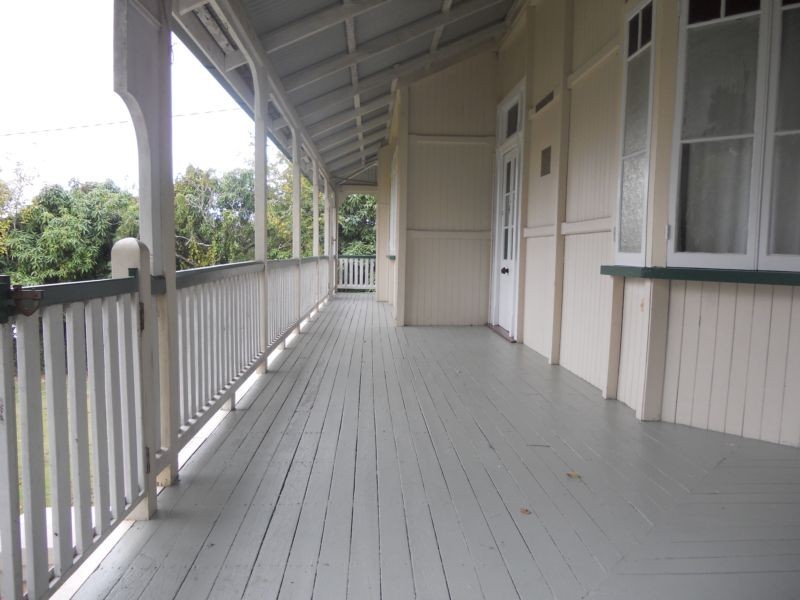 1 Chelmsford Avenue, Ipswich QLD 4305