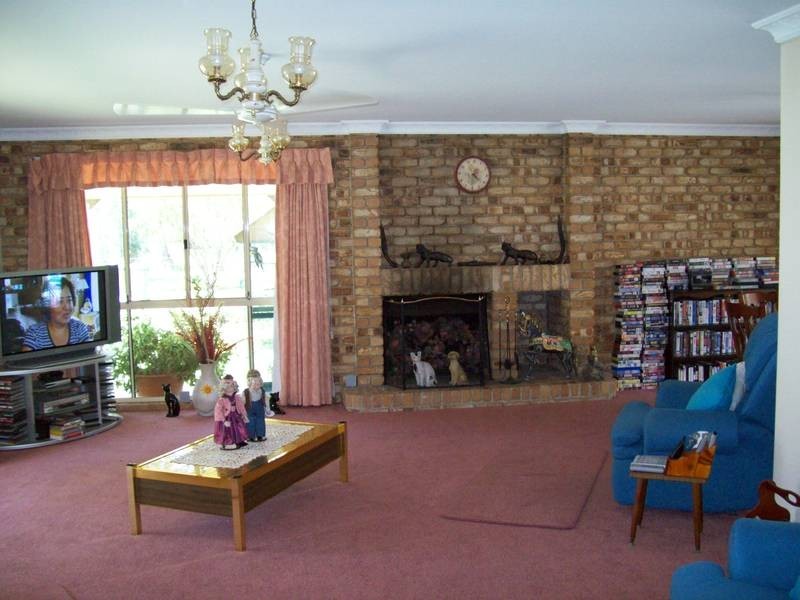 597 Brisbane Valley Highway, Wanora QLD 4306