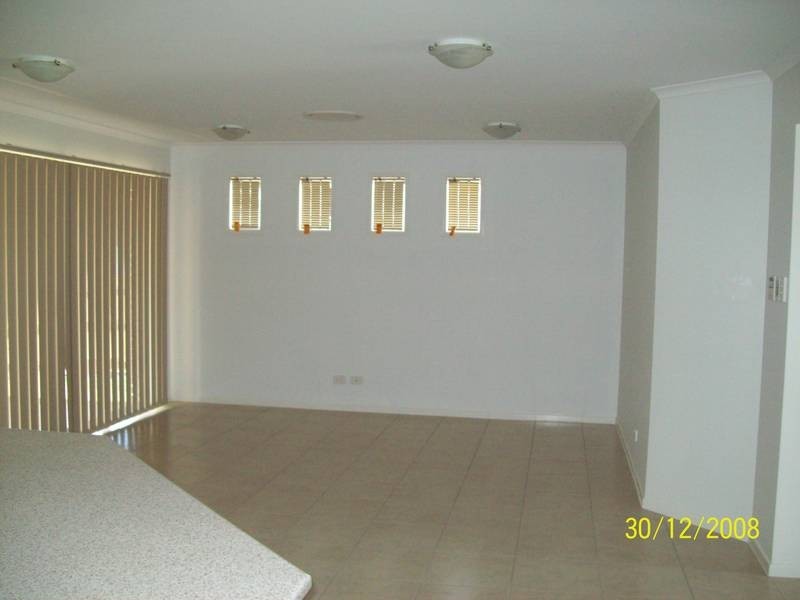 6 Oprah Court, Brassall QLD 4305