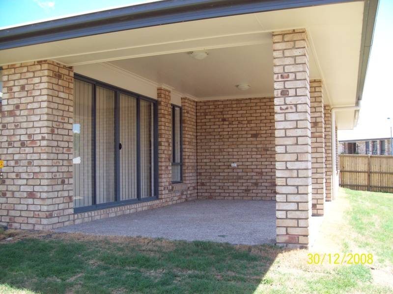 6 Oprah Court, Brassall QLD 4305