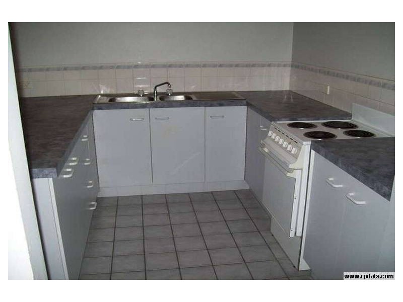 1/1 Palm Avenue, Raceview QLD 4305