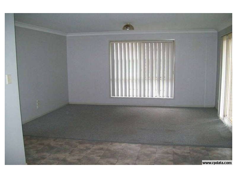 1/1 Palm Avenue, Raceview QLD 4305