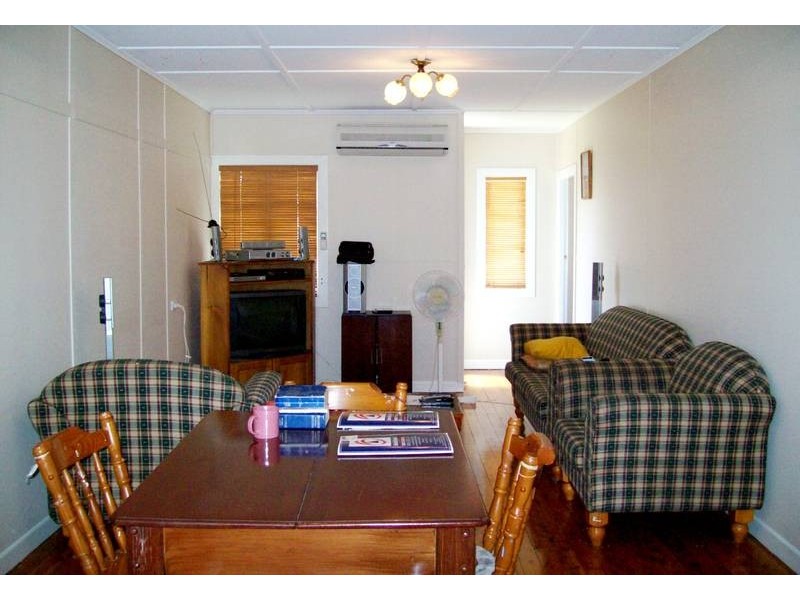 One Mile QLD 4305