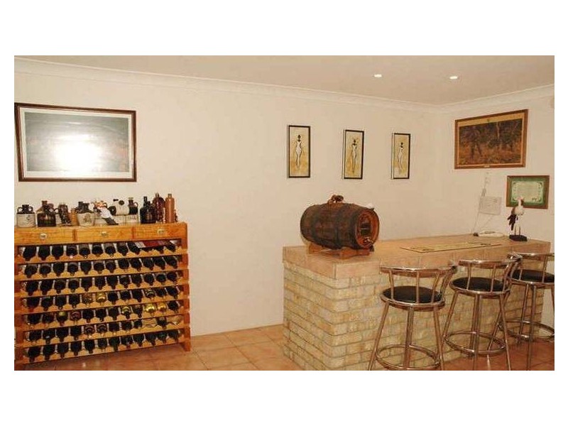 3 Sonya Court, Eatons Hill QLD 4037