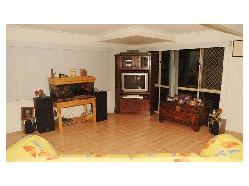 3 Sonya Court, Eatons Hill QLD 4037