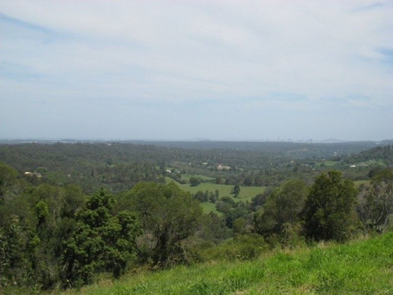 Clear Mountain QLD 4500