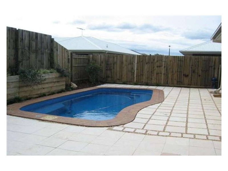 North Lakes QLD 4509