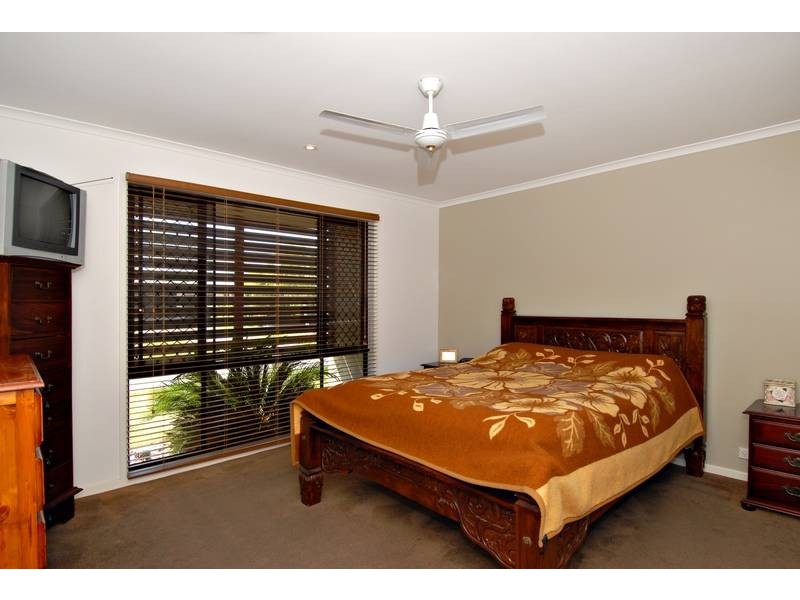 North Lakes QLD 4509