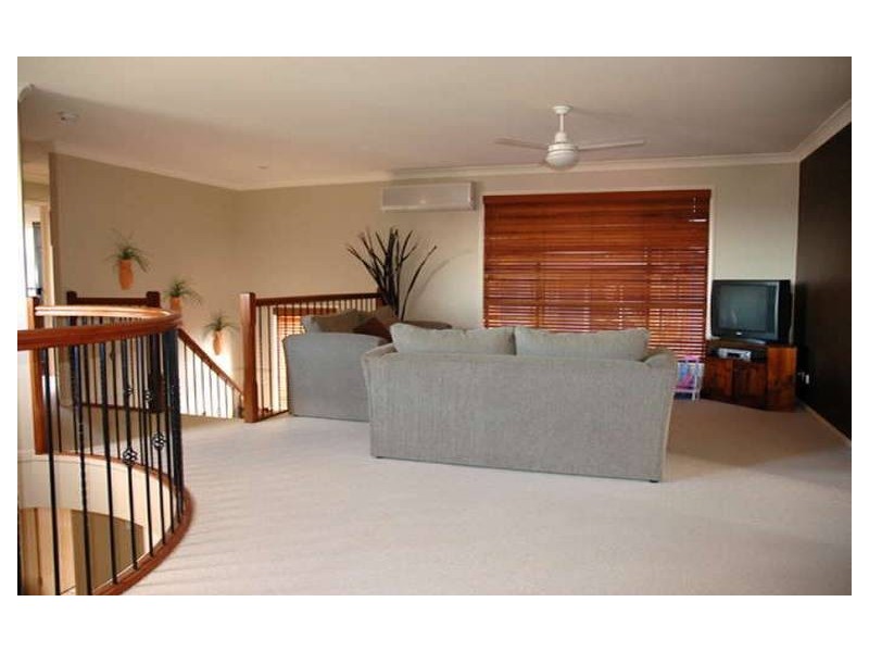 10 Taun Court, Albany Creek QLD 4035