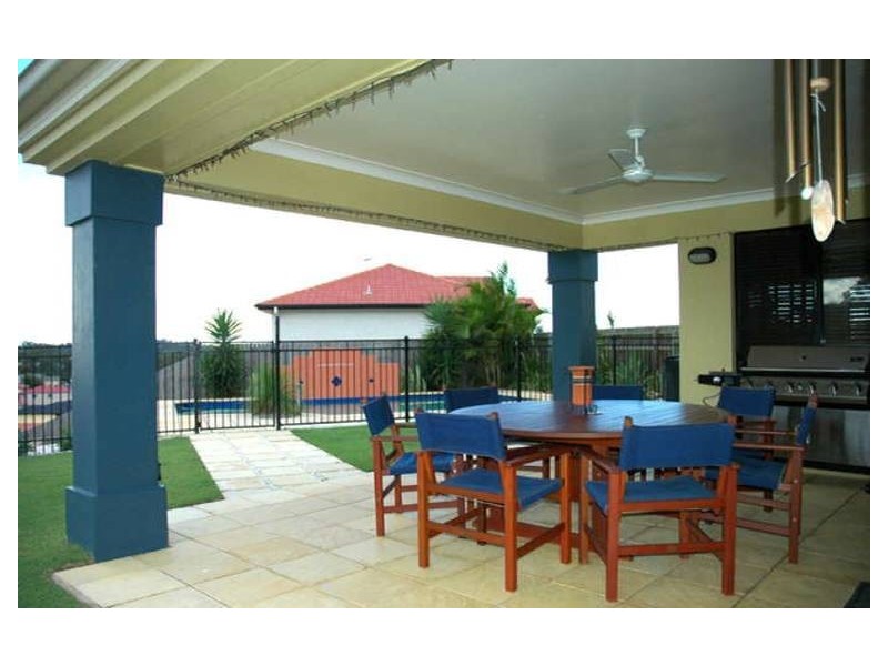 10 Taun Court, Albany Creek QLD 4035