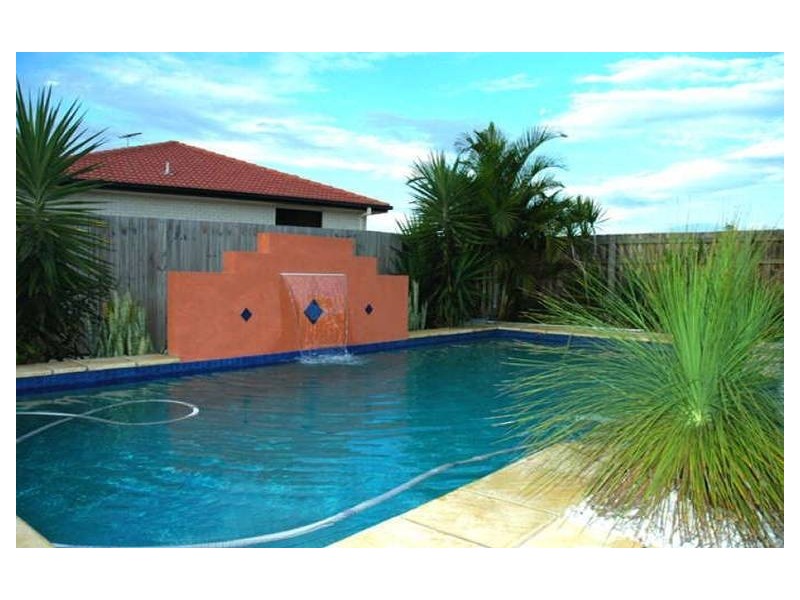 10 Taun Court, Albany Creek QLD 4035
