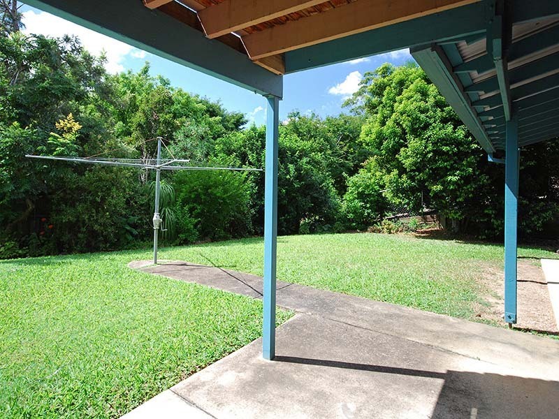 18 Kingfisher Street, Albany Creek QLD 4035