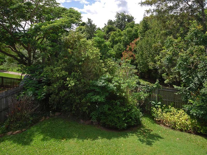 18 Kingfisher Street, Albany Creek QLD 4035