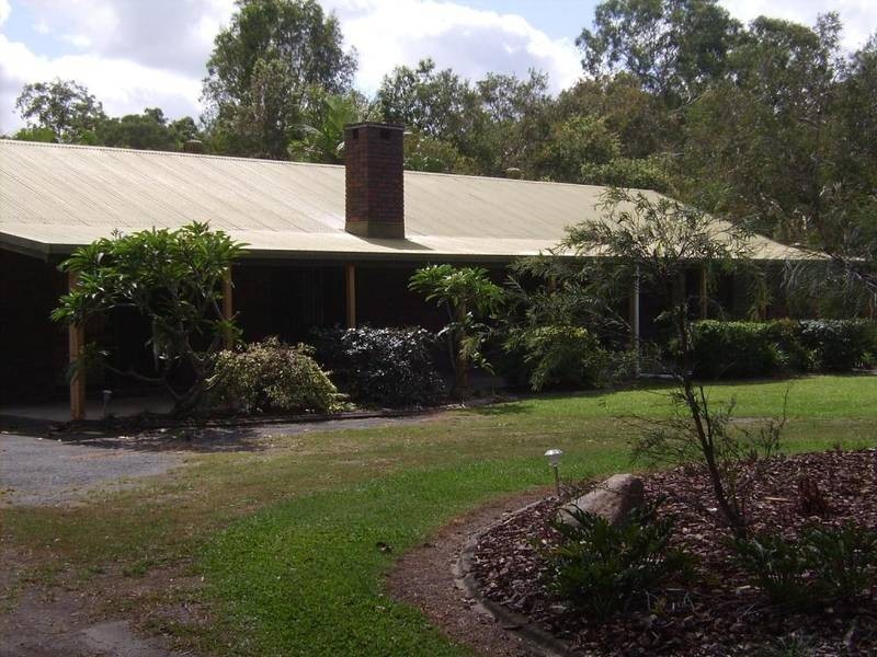 1 Sally Court, Warner QLD 4500