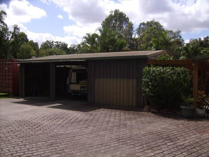 1 Sally Court, Warner QLD 4500
