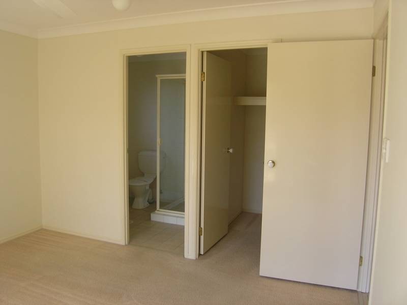 Eatons Hill QLD 4037