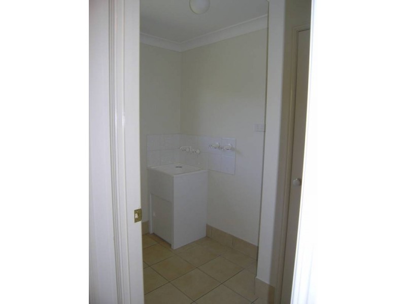 Eatons Hill QLD 4037