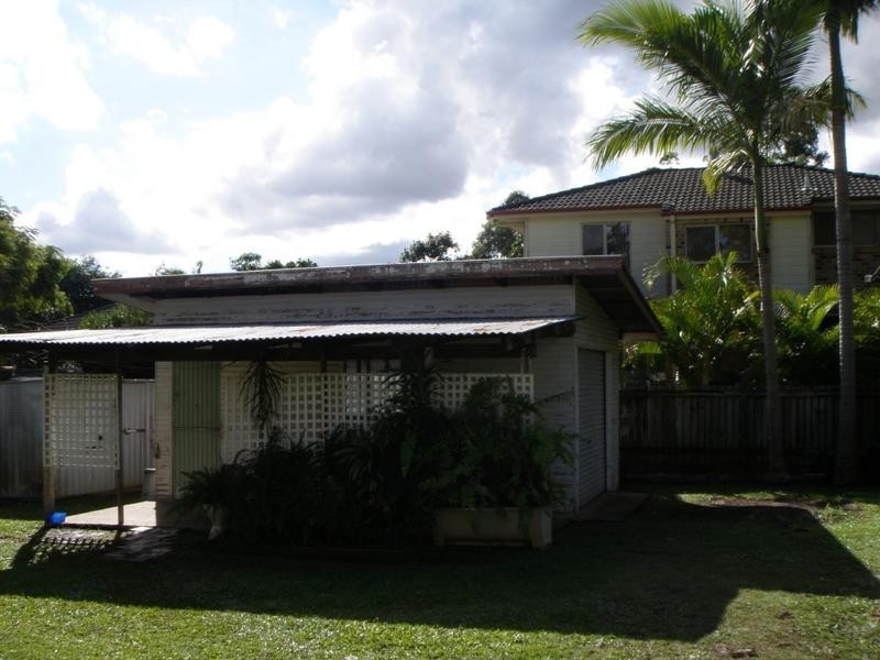 691 Albany Creek Road, Albany Creek QLD 4035