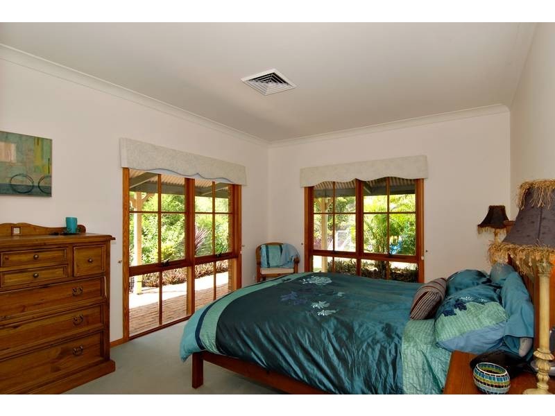 2 Beech Drive, Cashmere QLD 4500