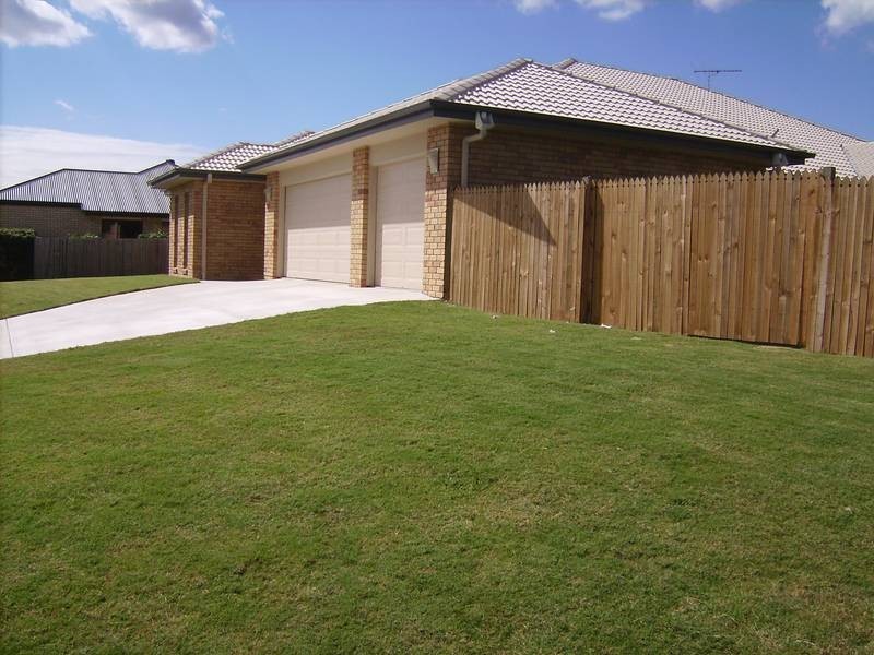 40 Wivenhoe Circuit, Narangba QLD 4504