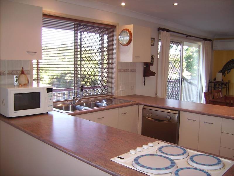 5 Bettina Street, Eatons Hill QLD 4037