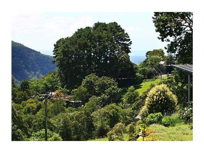 7 Lindsay Road, Mount Glorious QLD 4520