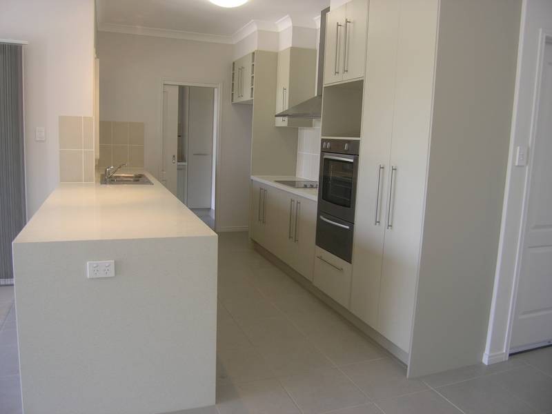 18/8 James Cash Court, Albany Creek QLD 4035