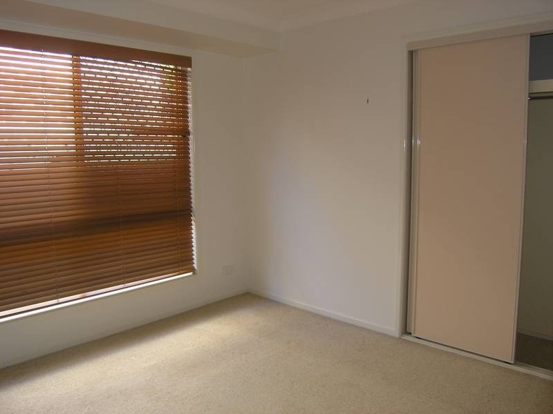 Eatons Hill QLD 4037