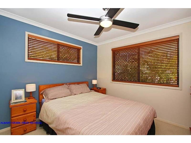 9 Paradise Court, Eatons Hill QLD 4037